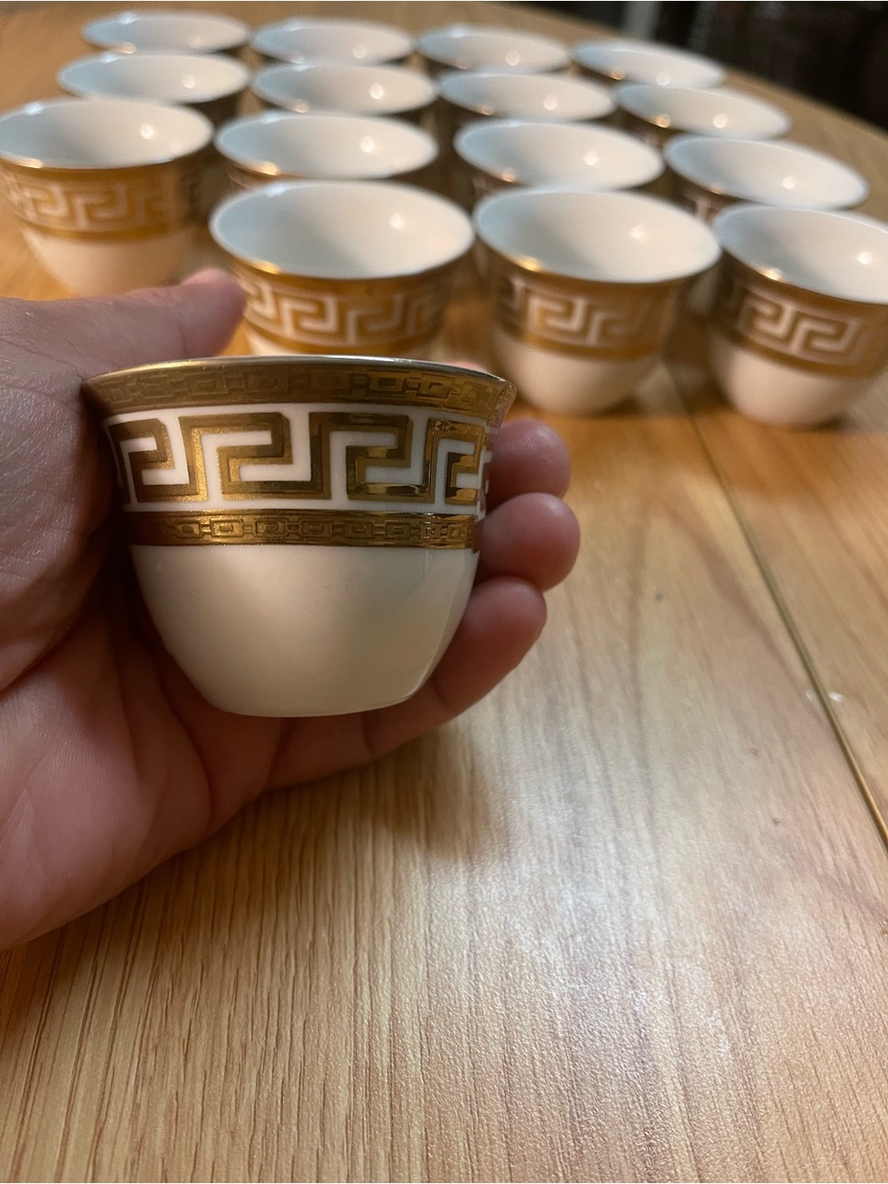 16 Pieces Gold Greek Key Porcelain Espresso Cup - White and Gold